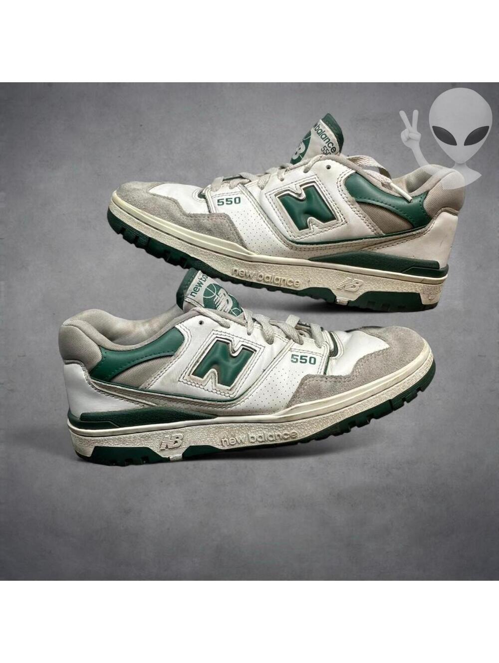 New balance 550 White/Team Forest Green BB550WT1 size 9